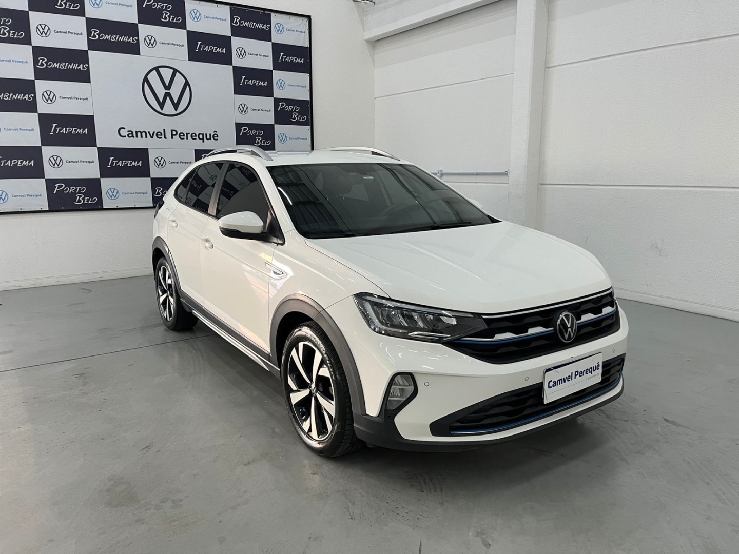 VOLKSWAGEN NIVUS 1.0 200 TSI TOTAL FLEX HIGHLINE AUTOMÁTICO