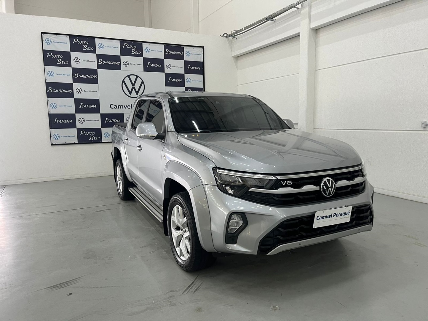 VOLKSWAGEN AMAROK 3.0 V6 TDI DIESEL HIGHLINE CD 4MOTION AUTOMÁTICO