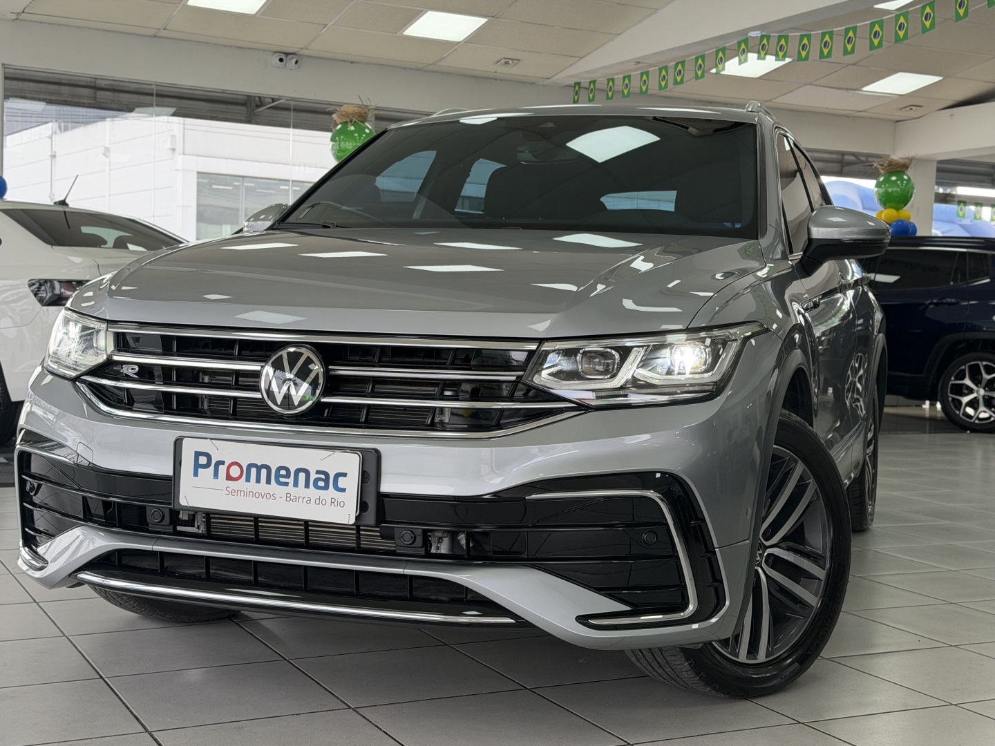 VOLKSWAGEN TIGUAN 2.0 300 TSI GASOLINA ALLSPACE R-LINE AUTOMÁTICO