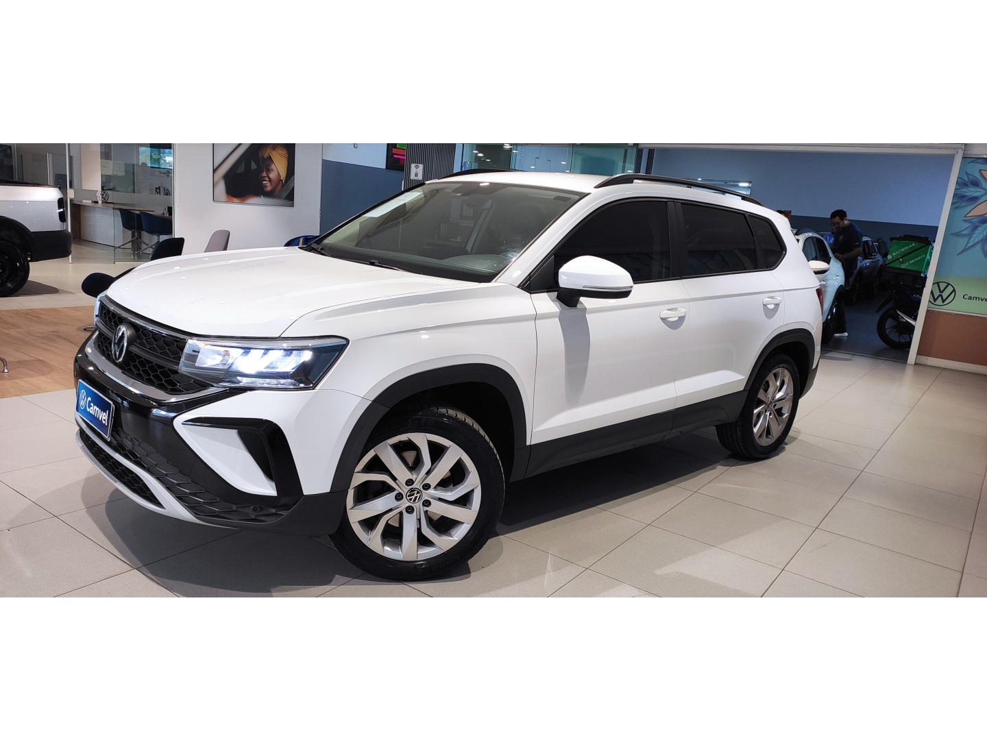 VOLKSWAGEN TAOS 1.4 250 TSI TOTAL FLEX COMFORTLINE AUTOMÁTICO