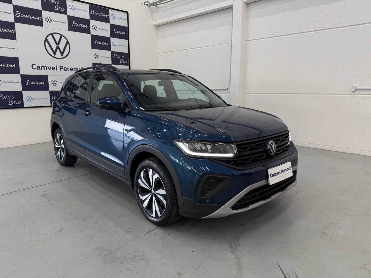 VOLKSWAGEN T-CROSS 1.0 200 TSI TOTAL FLEX AUTOMÁTICO